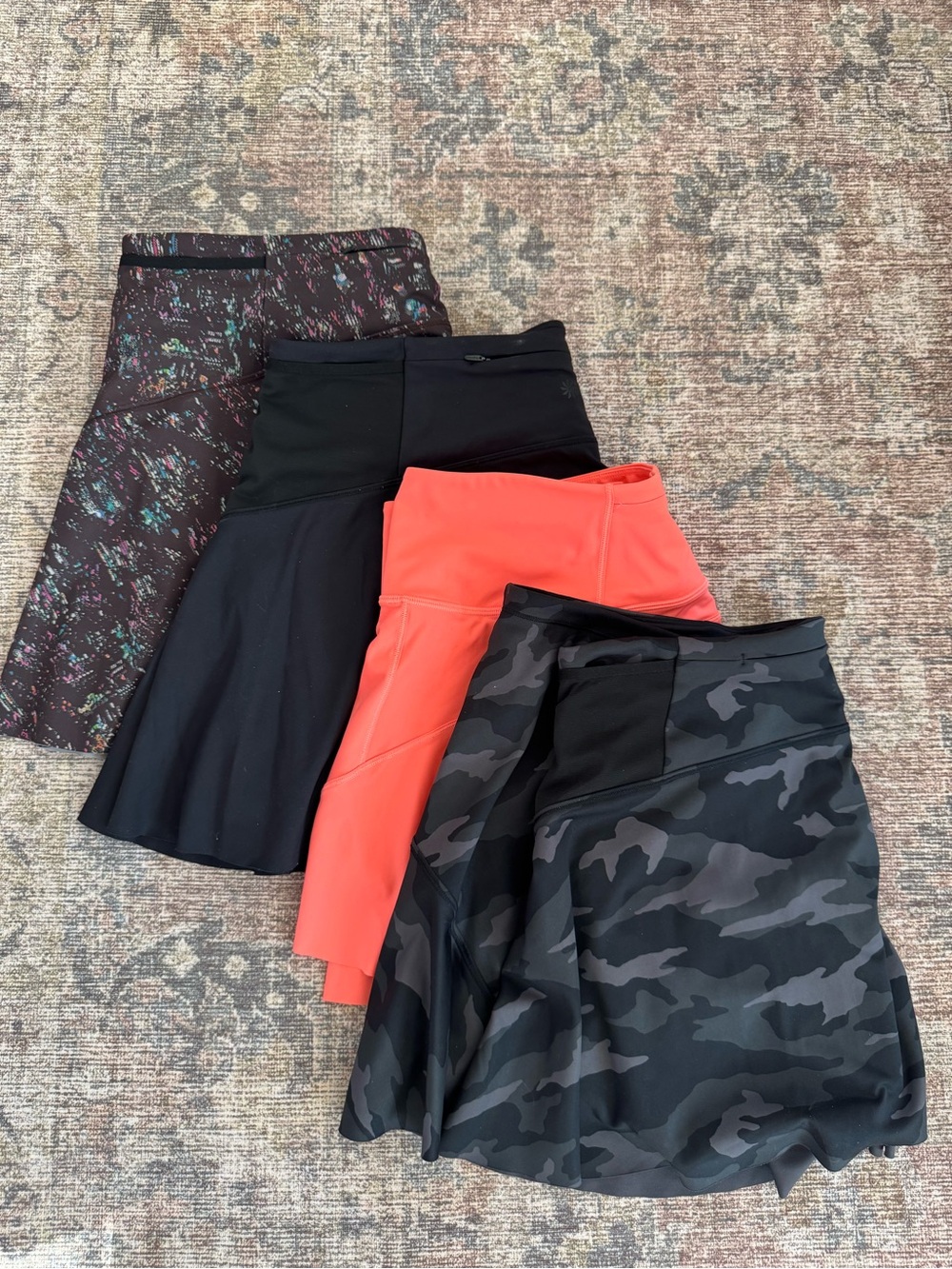 *Set of 4*  Athleta Women’s Active Skorts